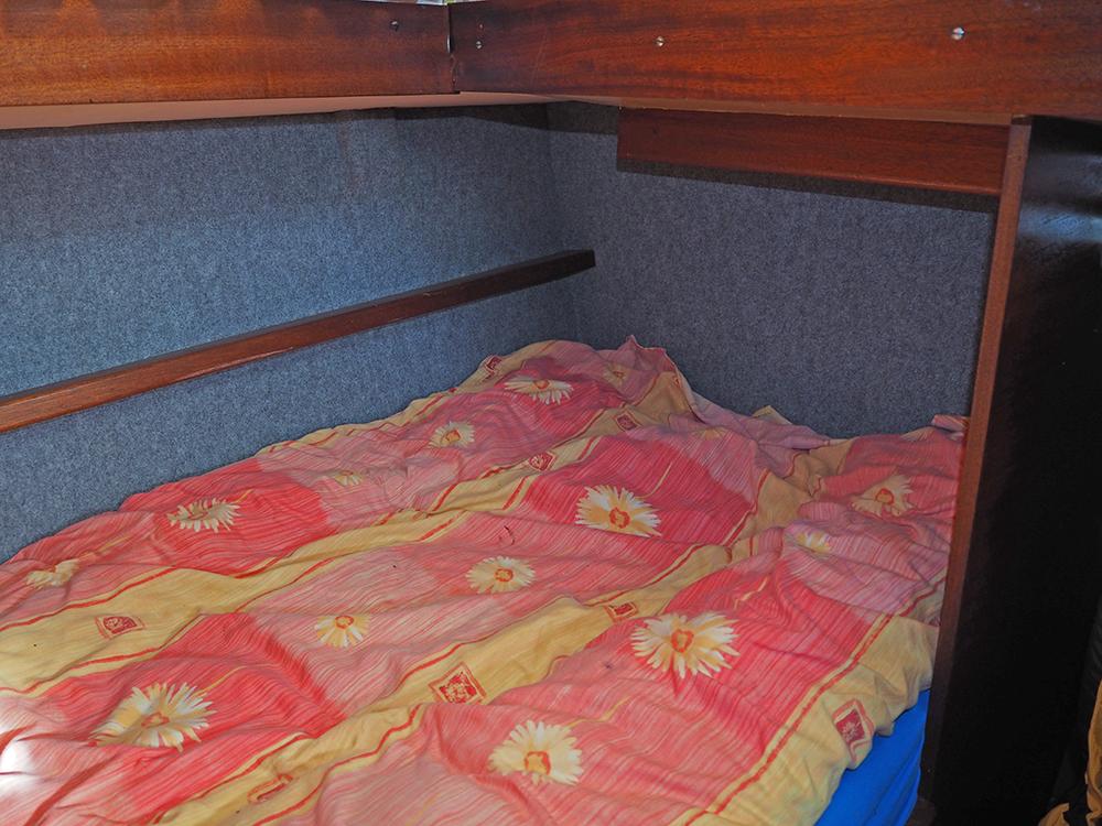 Aft cabin, Accommodation